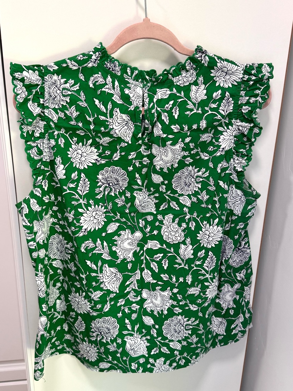 J CREW Green Floral Ruffle-Sleeve Shell - Picture 2 of 3